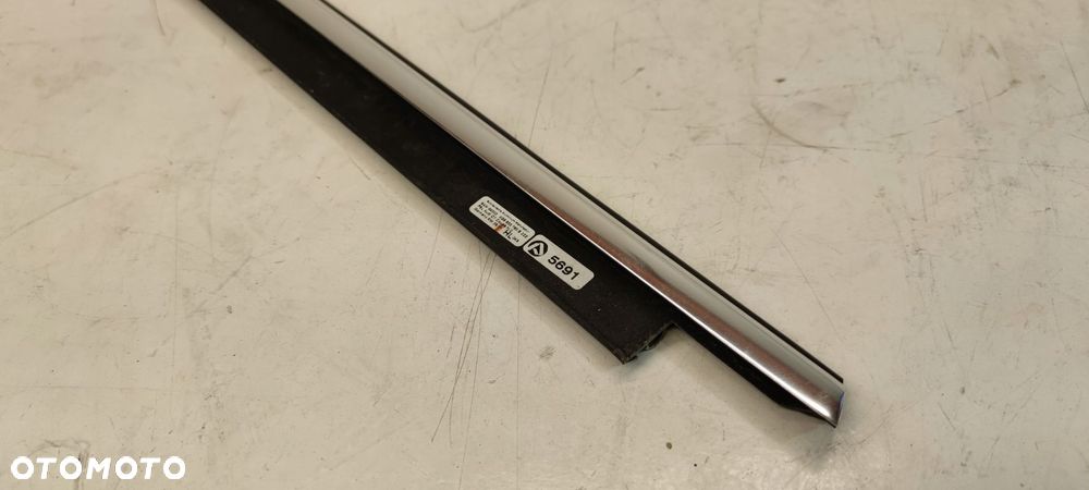 LISTWA CHROM DRZWI LEWY TYŁ AUDI A7 4G8853763B - 3