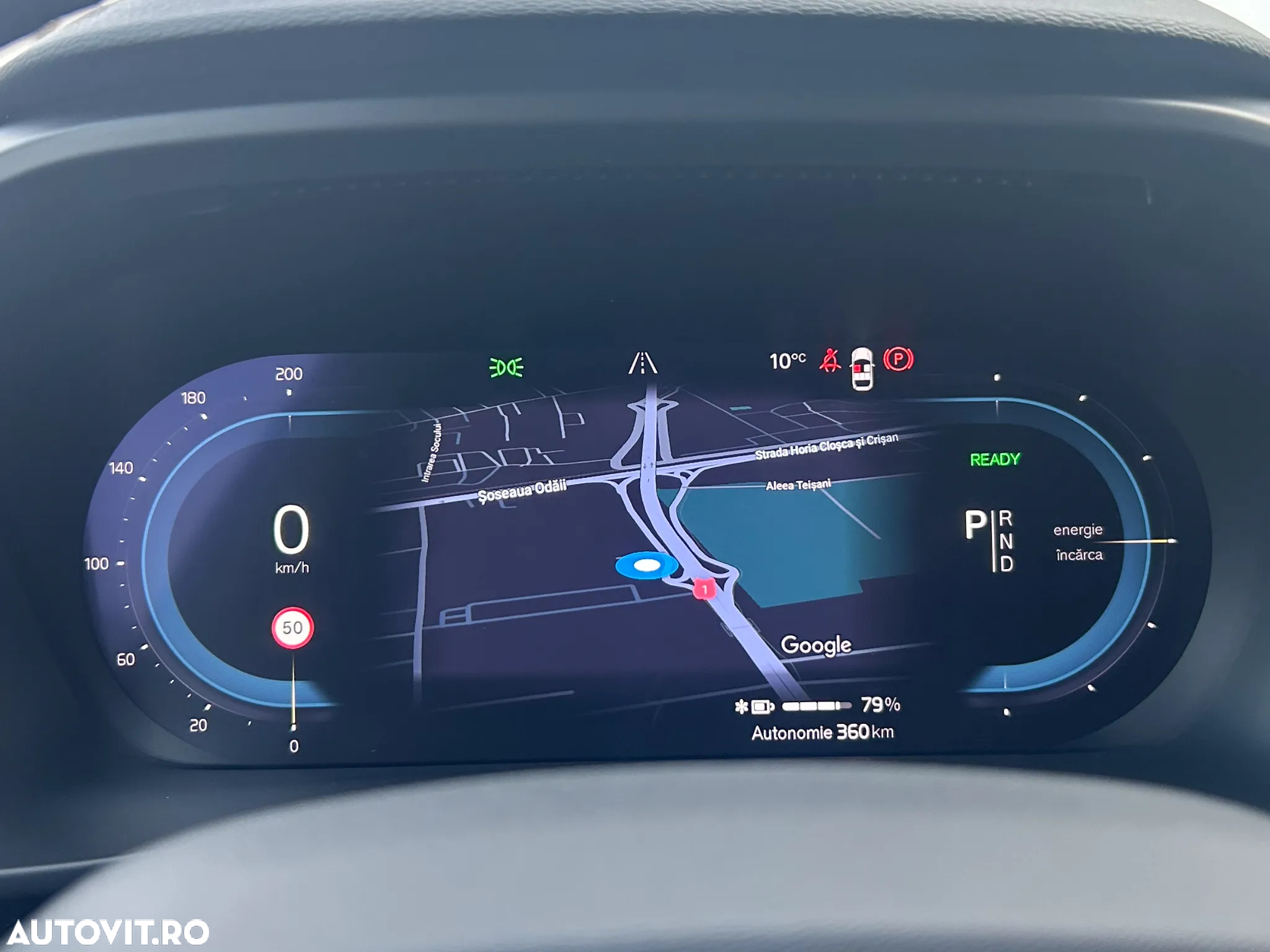 Volvo XC 40 Recharge Twin Motor AWD Plus - 22