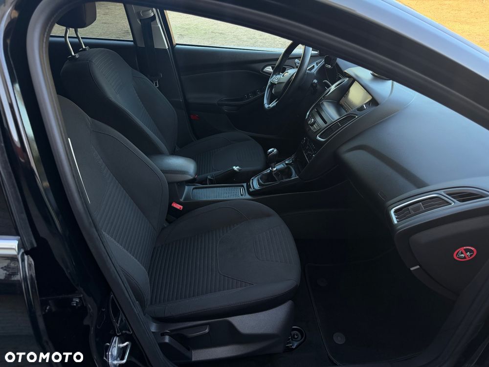 Ford Focus 1.5 EcoBoost Start-Stopp-System Business Edition - 26