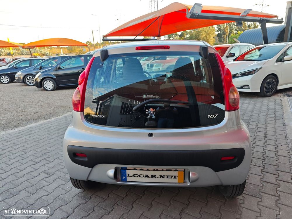 Peugeot 107 2012 photo 4