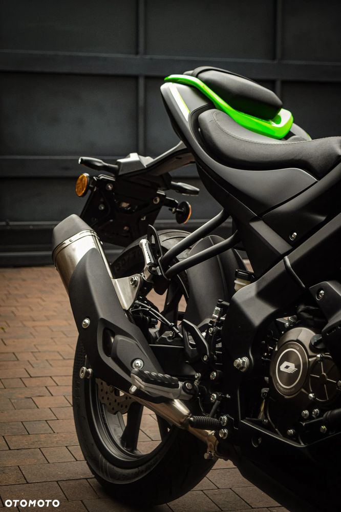 QJMOTOR SRK 125S - 9