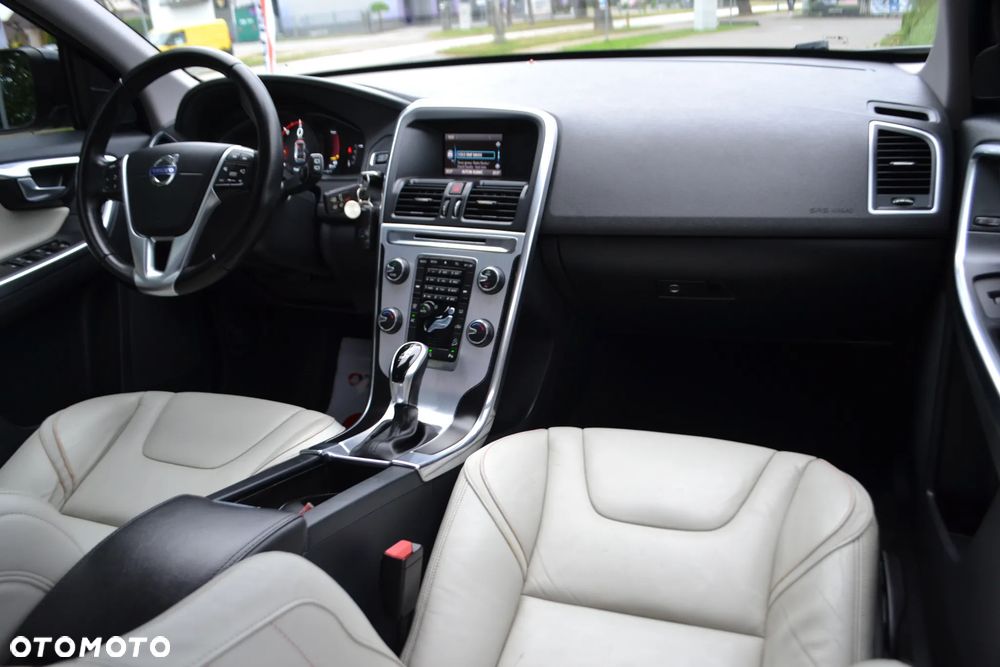 Volvo XC 60 - 15