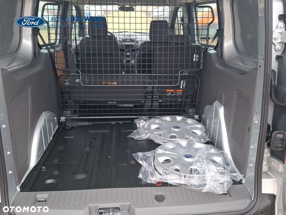 Ford Transit Connect - 11