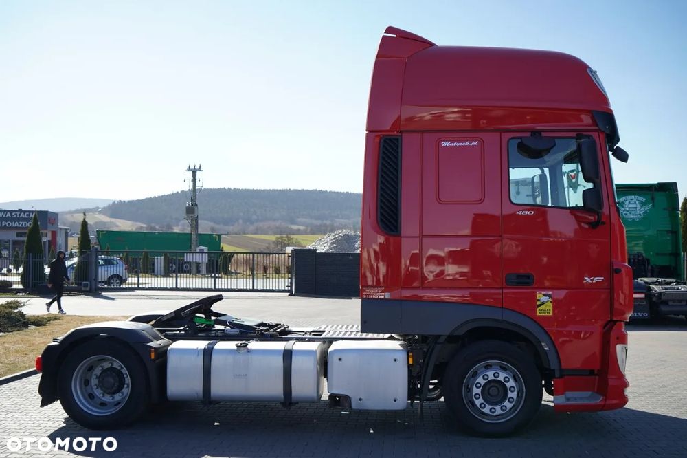 DAF XF 480 / LOW DECK / MEGA / REGULOWANE SIODŁO / 2021 / SSC / - 10