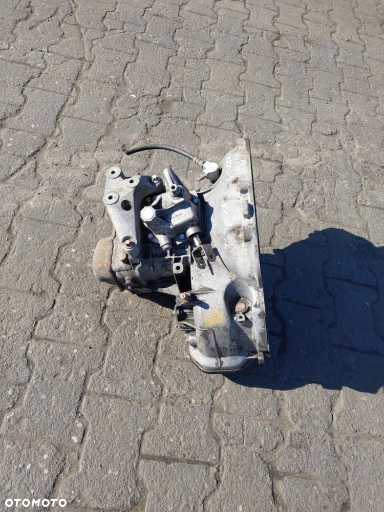 SKRZYNIA BIEGÓW F13C374 OPEL CORSA C 1.2 - 3