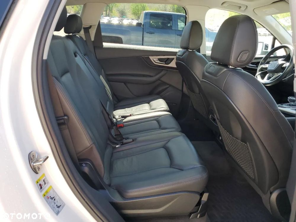 Audi Q7 3.0 TFSI Quattro Tiptronic - 12