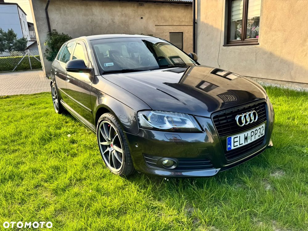 Audi A3 Sportback 2.0 TDI DPF Ambiente - 3