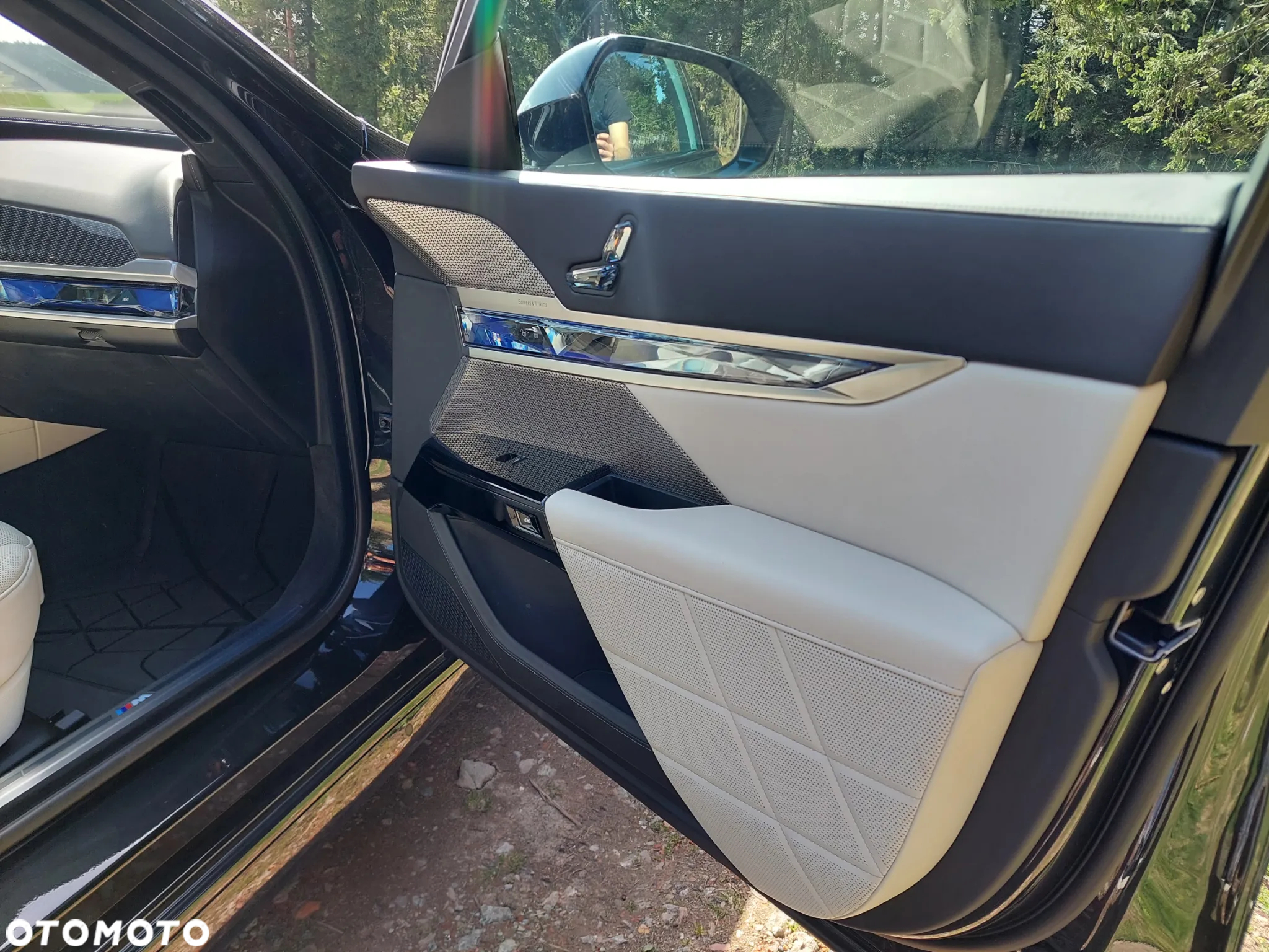 BMW Seria 7 - 16