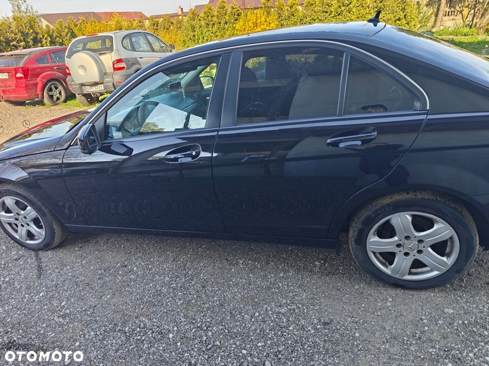 Mercedes-Benz Klasa C 180 Kompressor Classic - 7