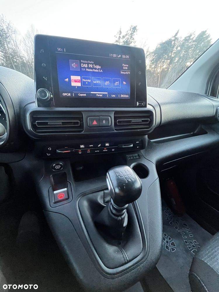 Toyota Proace City Verso Long 1.5 D-4D Business - 22