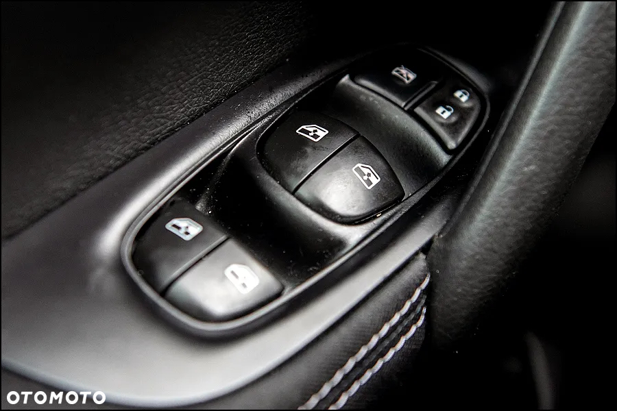 Nissan Qashqai - 31