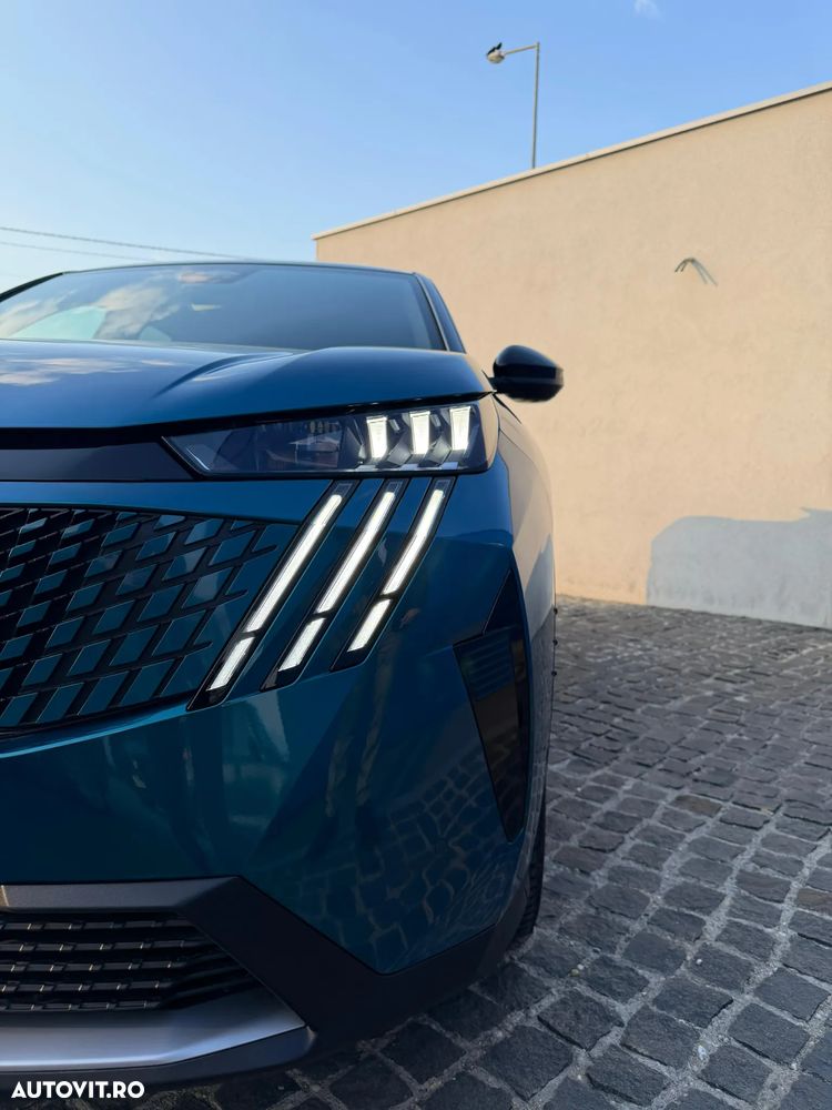 Peugeot 3008 1.2 Hybrid 145 e-DCS6 GT - 4