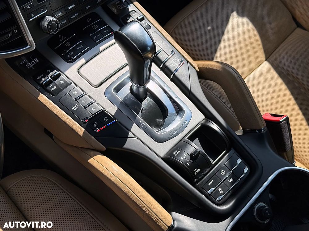 Porsche Cayenne 3.6 L S - 17