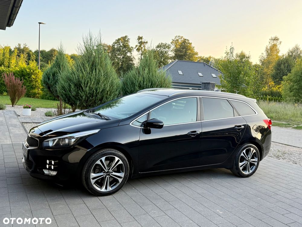 Kia Ceed 1.6 CRDi 136 ISG GT Line - 25