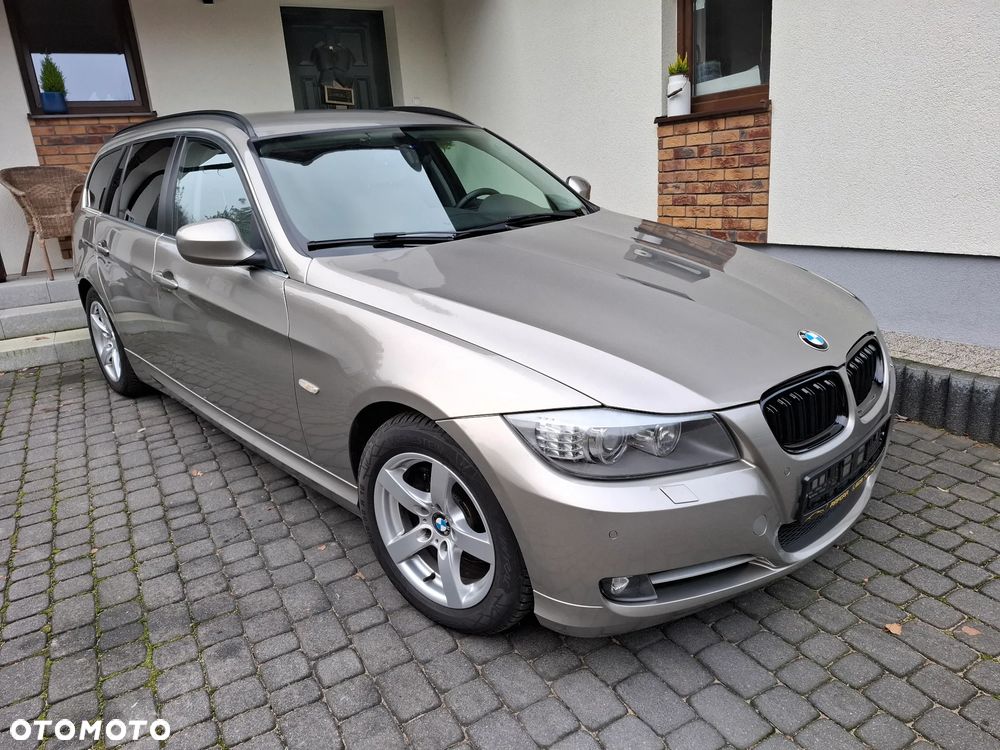 BMW Seria 3 318d DPF Edition Exclusive - 31