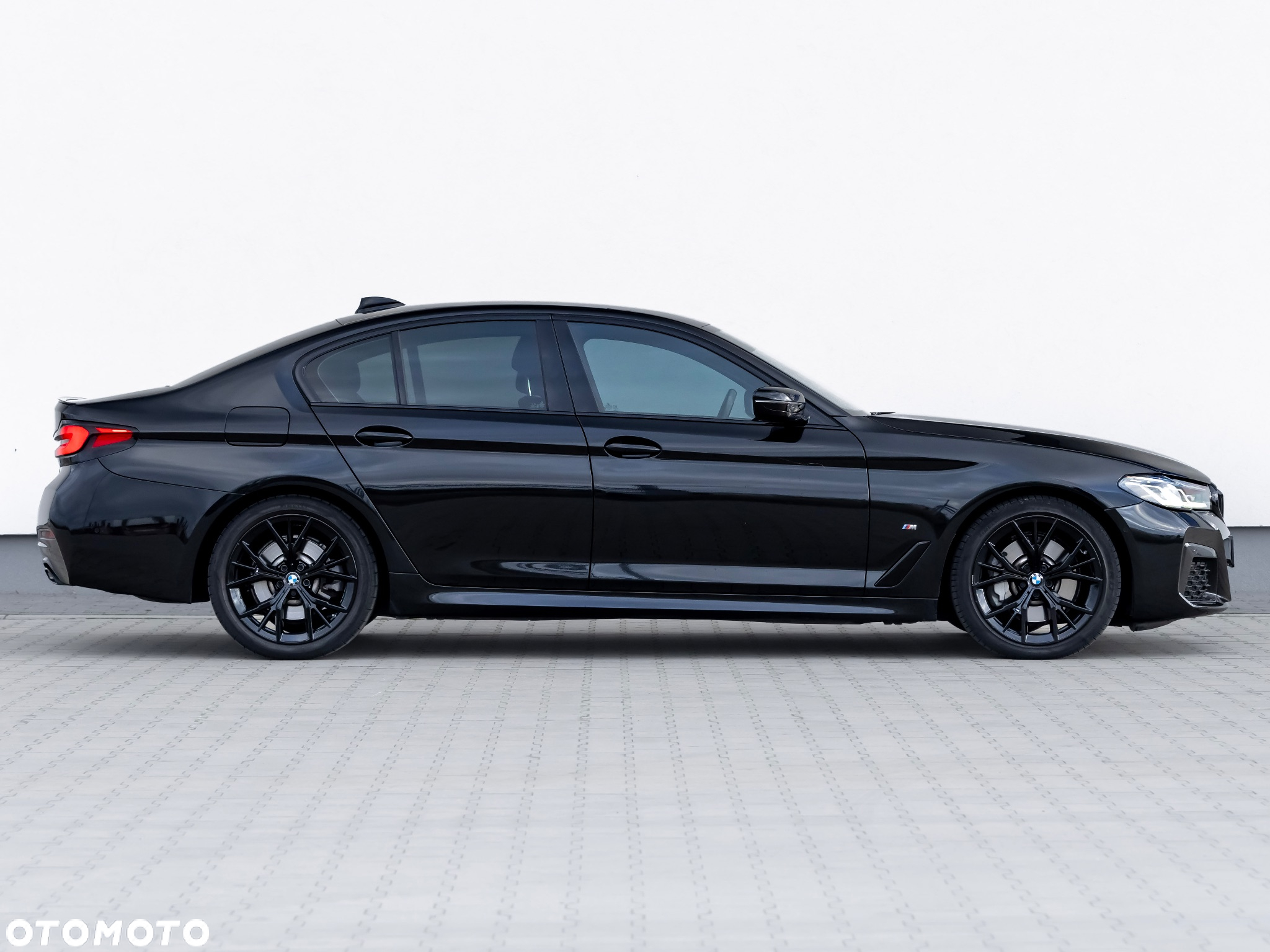 BMW Seria 5 530i xDrive M Sport sport - 6
