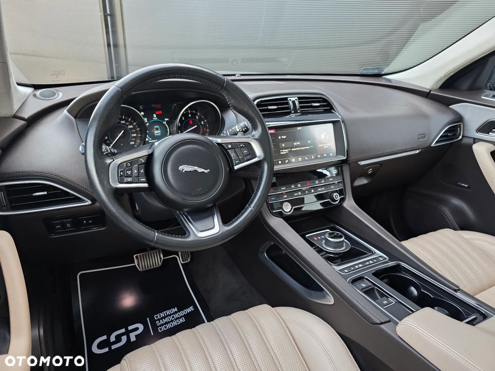 Jaguar F-Pace 2.0 i4P AWD Portfolio - 26