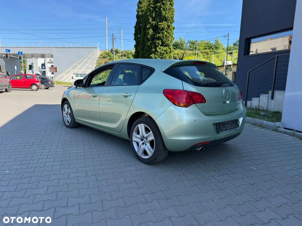 Opel Astra 1.4 Turbo - 7