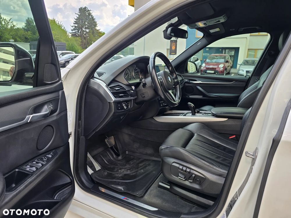 BMW X5 xDrive30d - 36