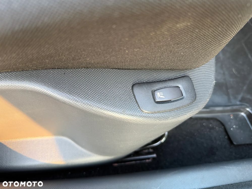 Renault Clio 1.2 16V 75 Life - 20