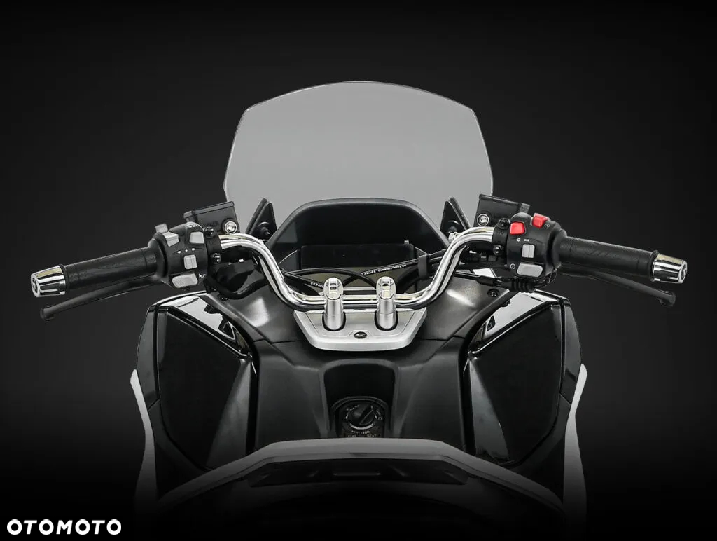 QJMOTOR MTX 125 - 9