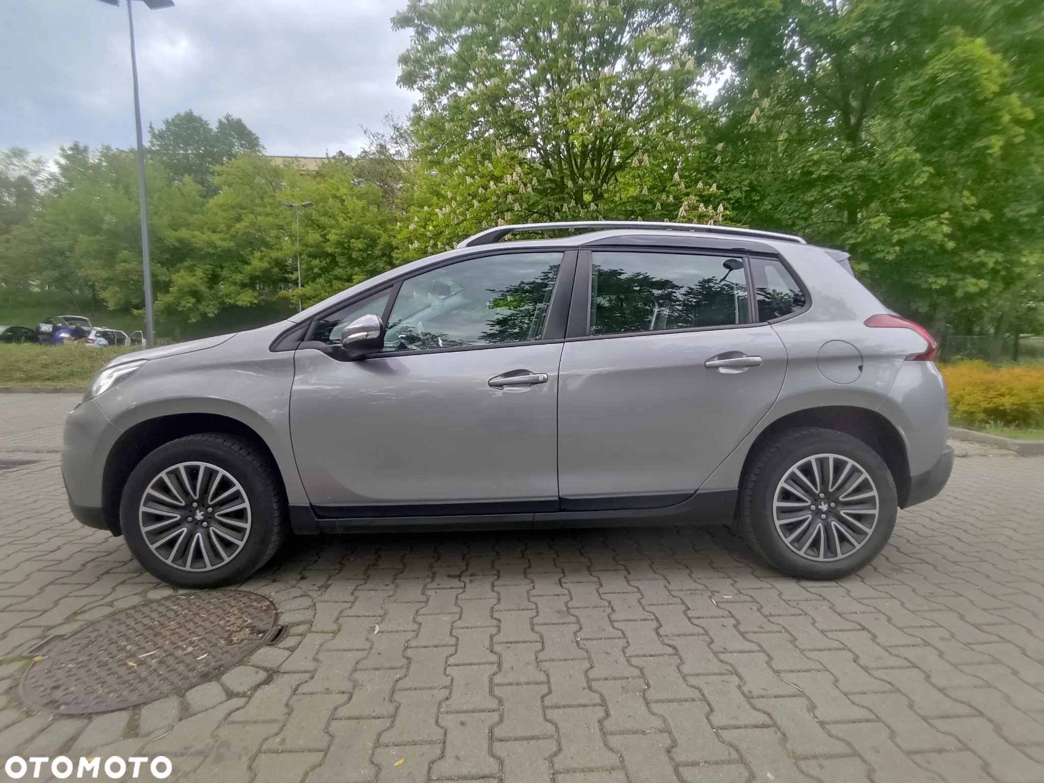 Peugeot 2008 PureTech 82 Style - 10