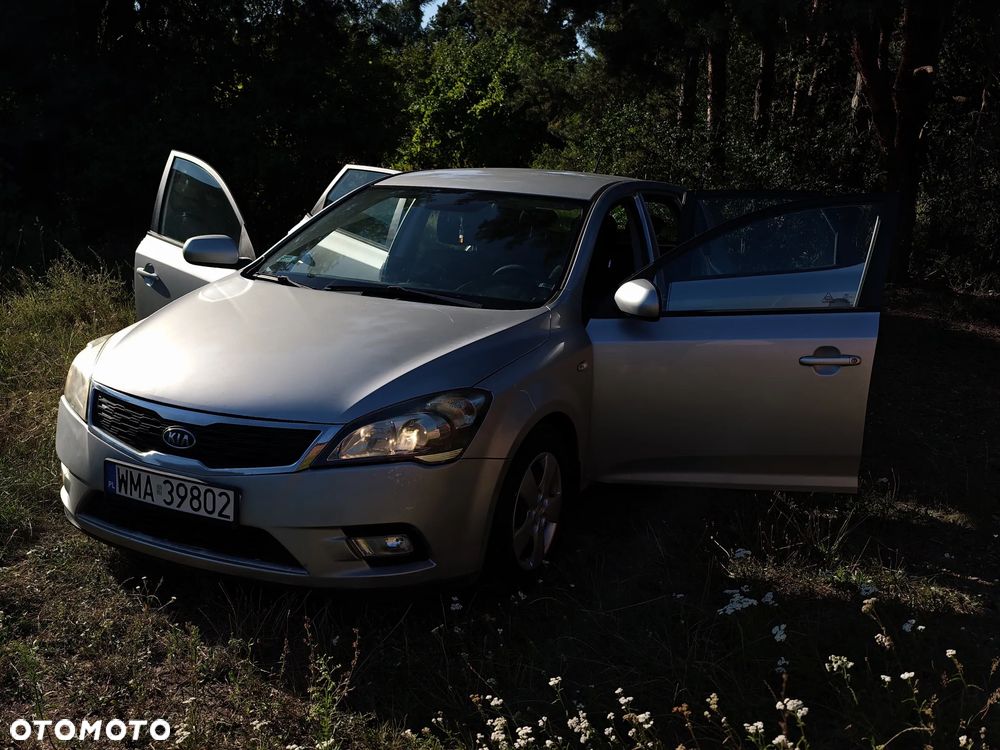 Kia Ceed 1.4 Comfort - 24