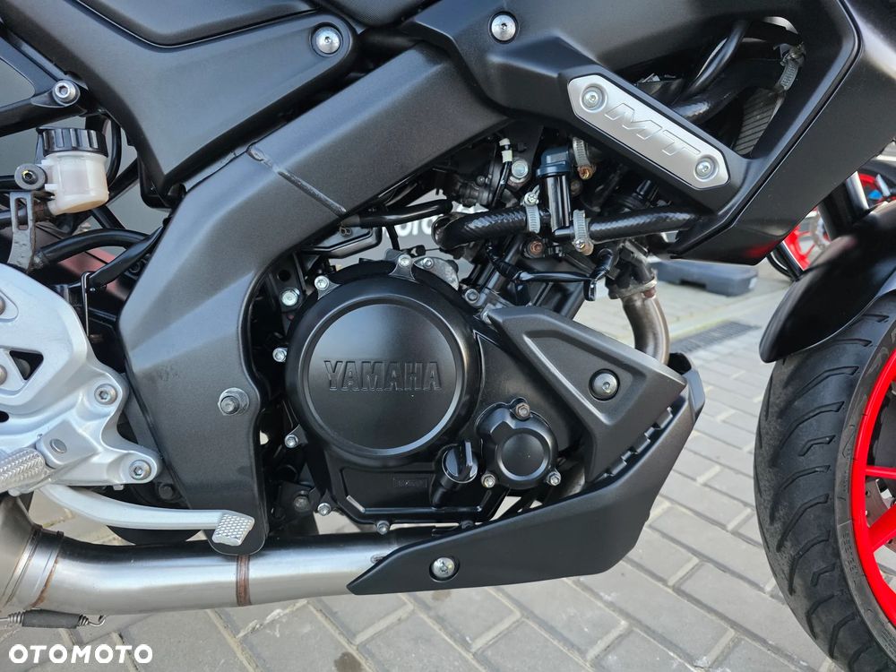 Yamaha MT - 21