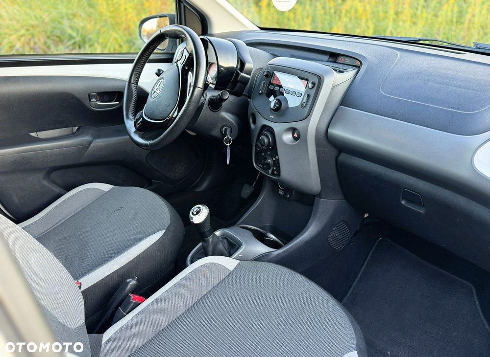 Toyota Aygo - 16