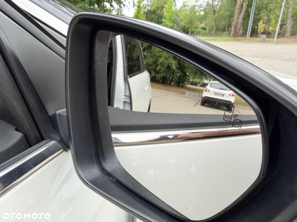Peugeot 5008 1.5 BlueHDi GT S&S EAT8 - 24