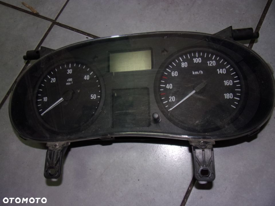 Licznik Opel Movano II Master II 2.5DCI P8200467956