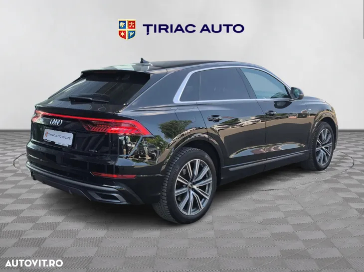 Audi Q8 55 TFSI quattro Tiptronic MHEV - 6