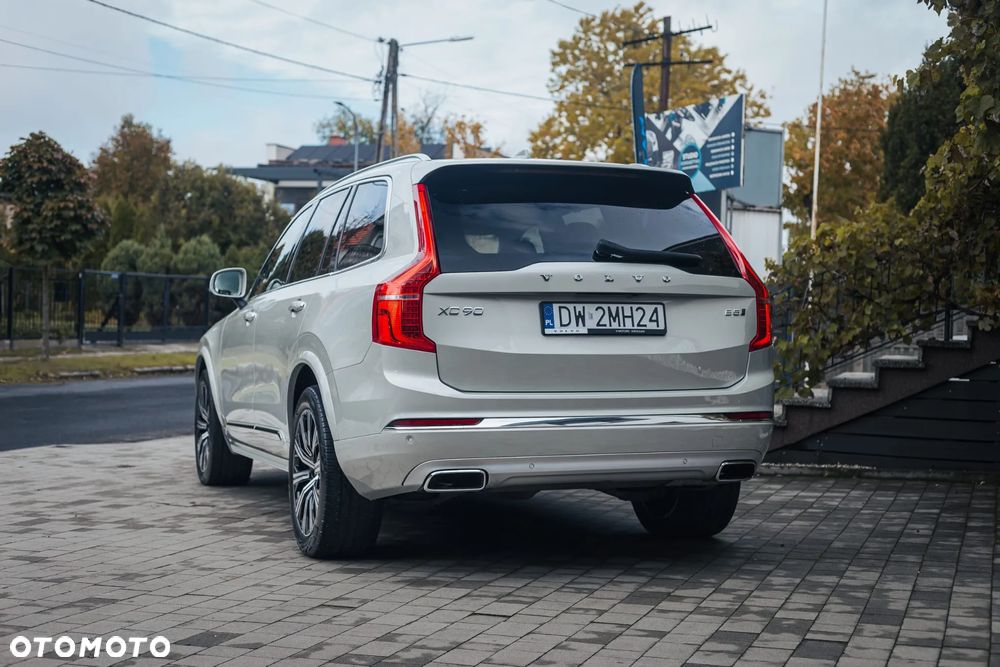 Volvo XC 90 - 24