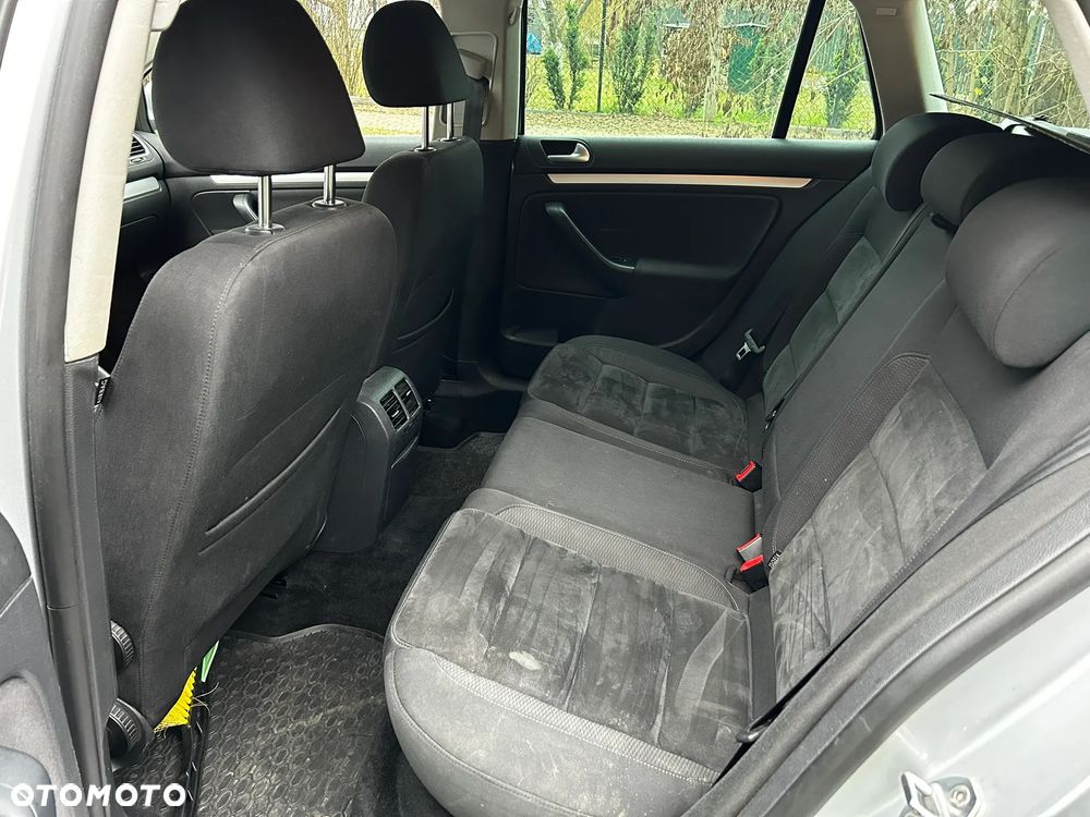 Volkswagen Golf Variant 2.0 TDI Highline - 11
