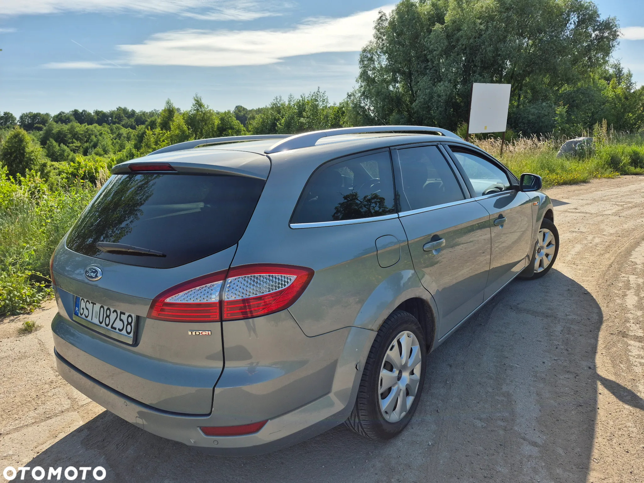 Ford Mondeo 2.0 TDCi Titanium - 27
