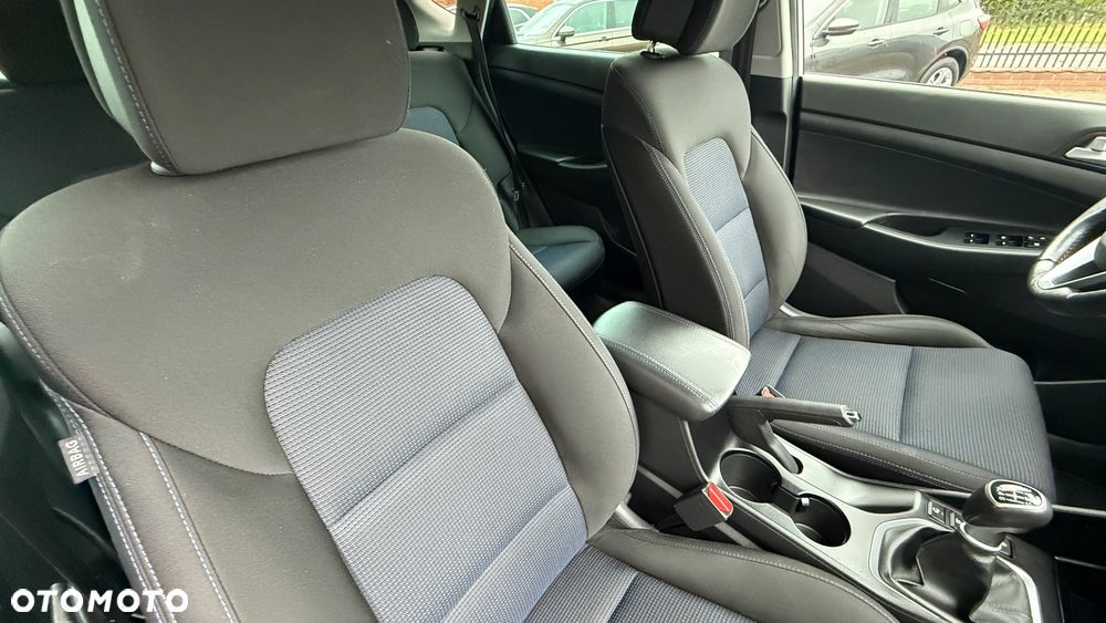 Hyundai Tucson 1.6 Turbo 4WD Intro Edition - 24