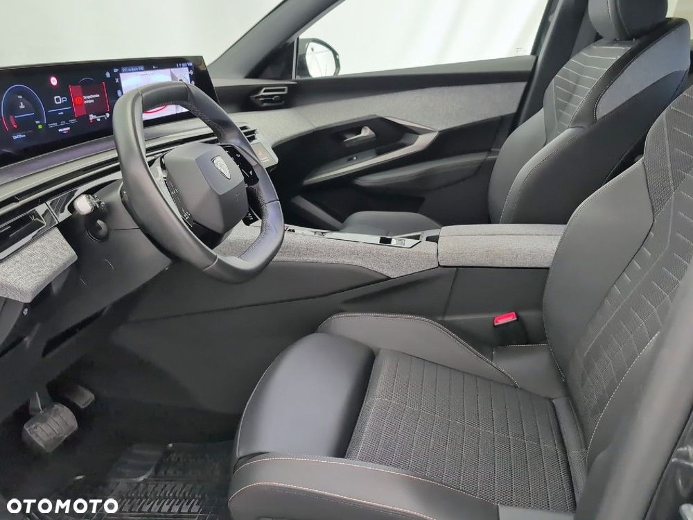 Peugeot 3008 1.2 PureTech mHEV Allure e-DCS6 - 9