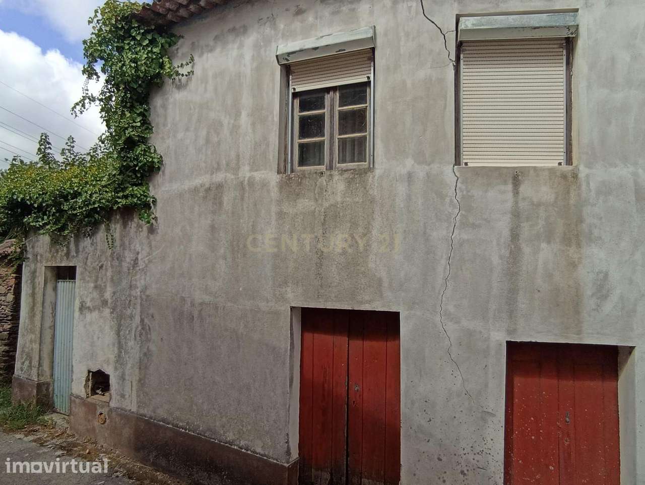 Moradia T2 para Remodelação Total - Lousã - Grande imagem: 2/2