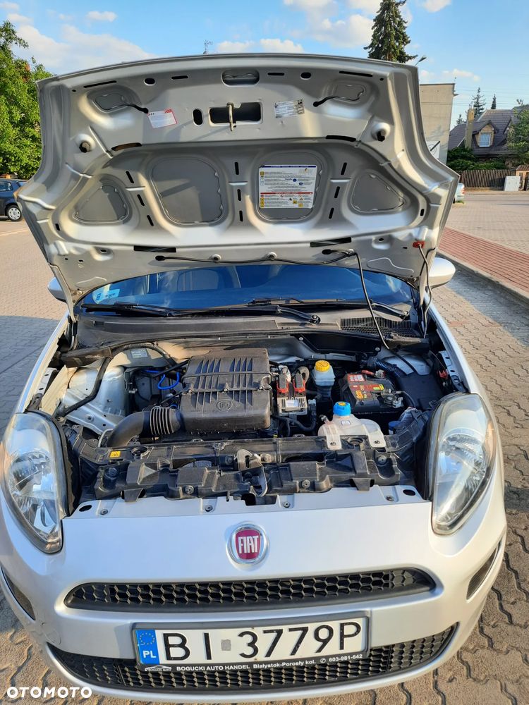 Fiat Grande Punto Actual 1.2 8V Estiva - 10
