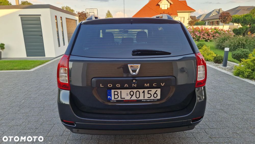 Dacia Logan TCe 90 (S&S) Comfort - 4