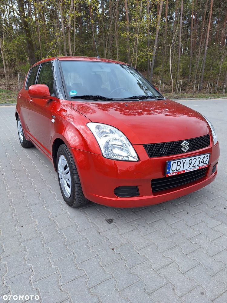 Suzuki Swift 1.3 DDiS Comfort - 3