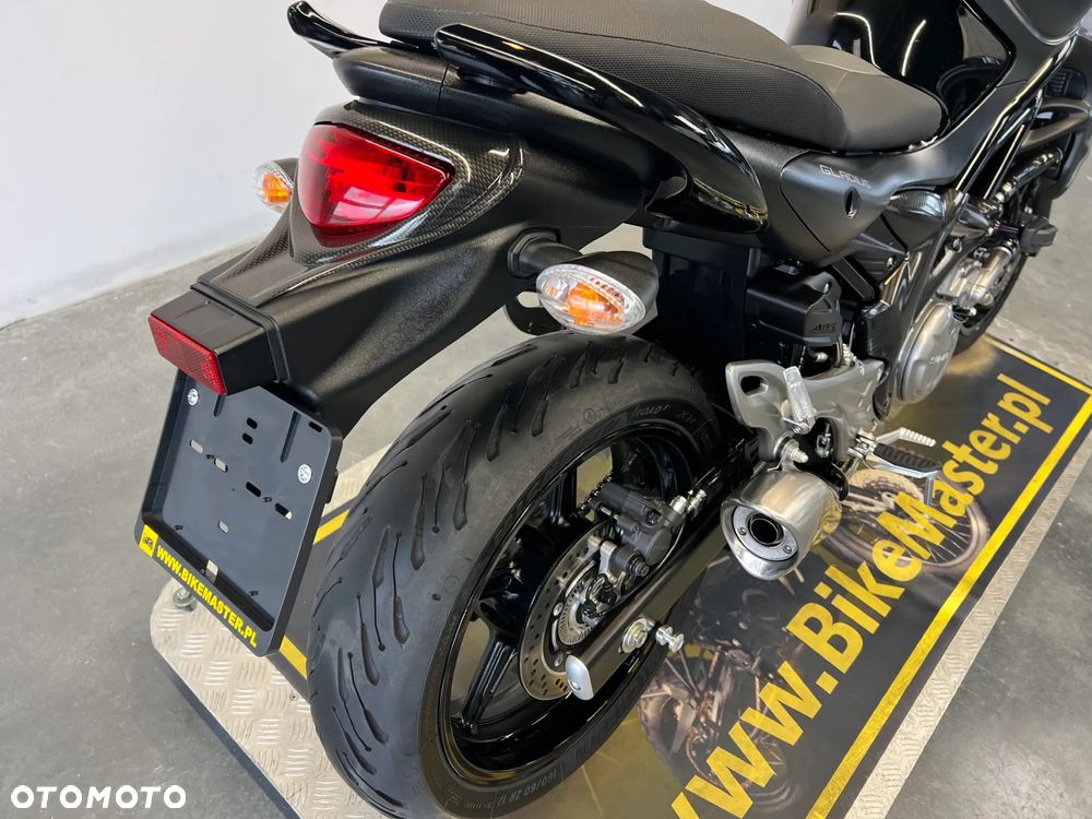 Suzuki Gladius - 29