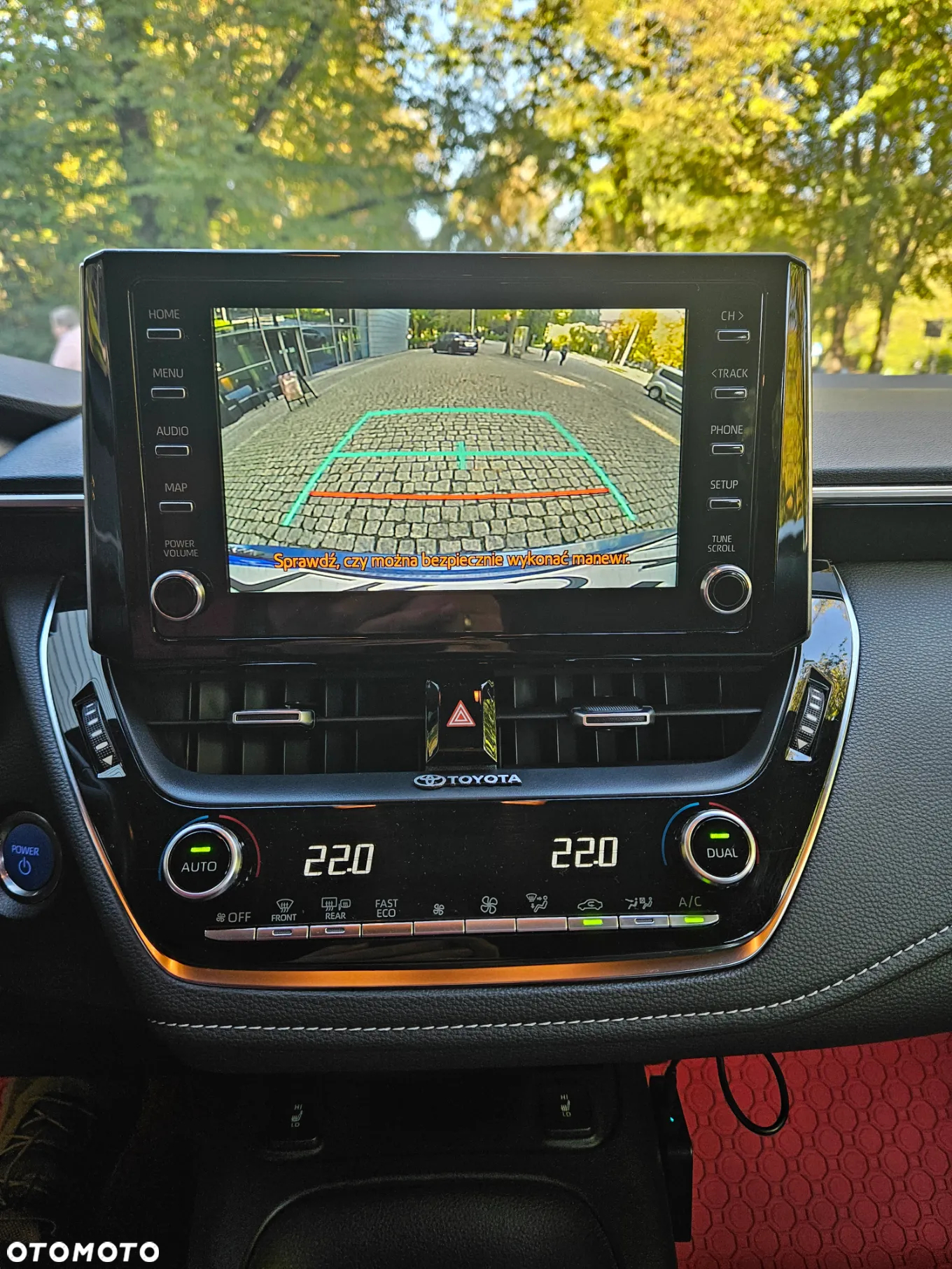 Toyota Corolla 2.0 Hybrid Comfort - 7