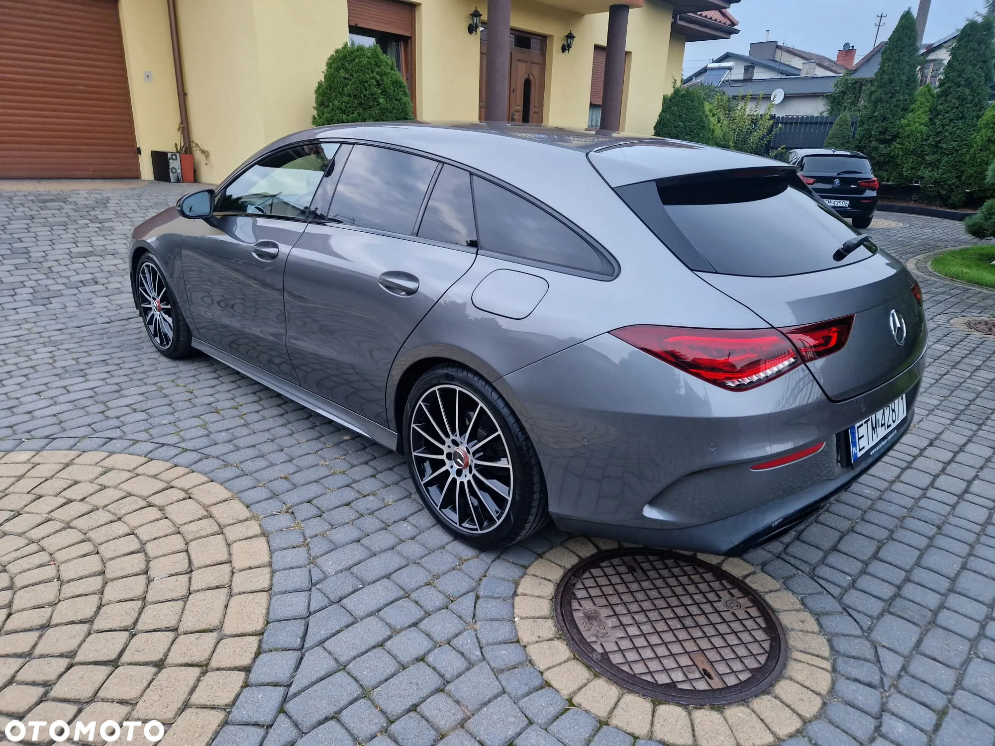 Mercedes-Benz CLA 220 Shooting Brake 7G-DCT AMG Line - 6