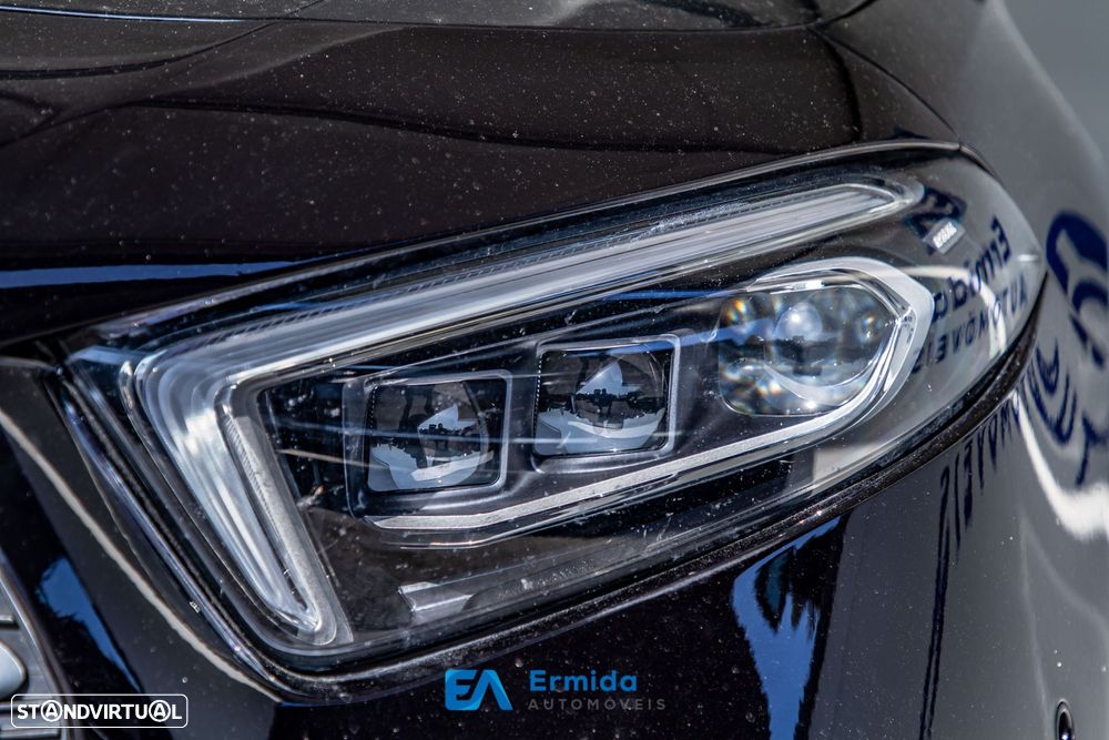 Mercedes-Benz A 250 e 8G-DCT AMG Line - 8
