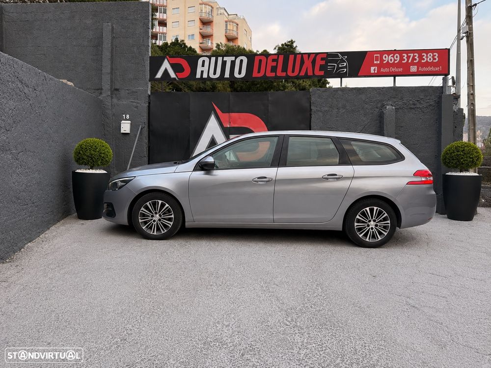 Peugeot 308 1.2 PureTech Allure EAT8 - 2