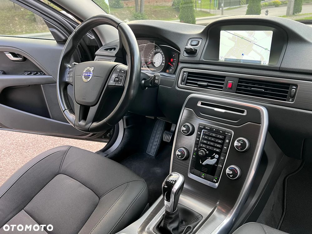 Volvo V70 D3 Kinetic - 11