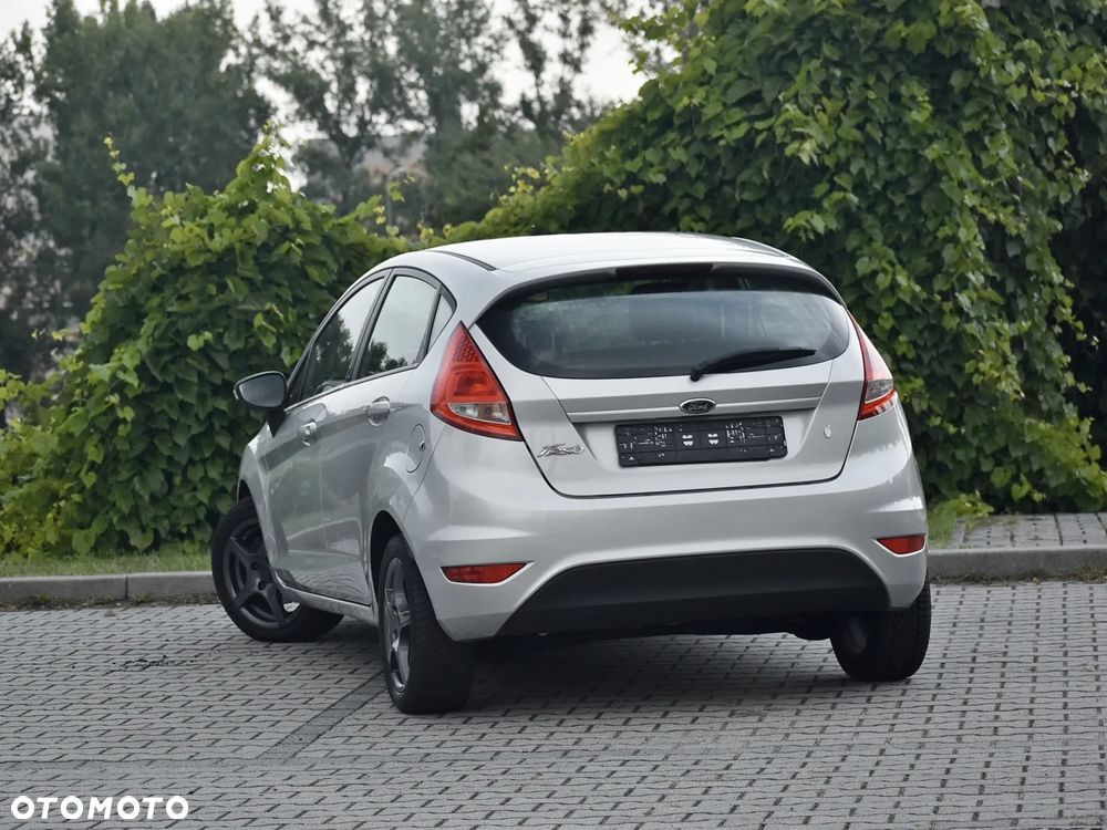 Ford Fiesta 1.25 Titanium - 8