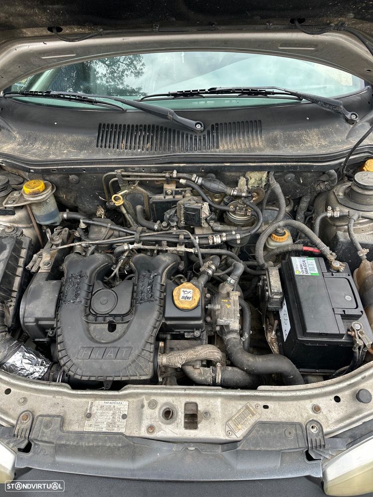 Fiat Strada - 12
