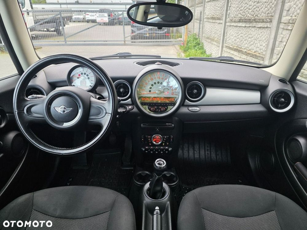 MINI Cooper - 14